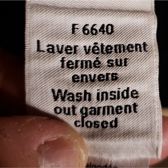 Lacoste Womens Black Lightweight V Neck Sweater XS - Picture 9 of 9